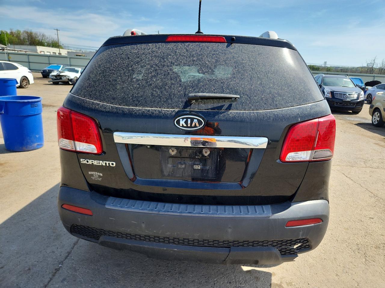 2011 KIA SORENTO