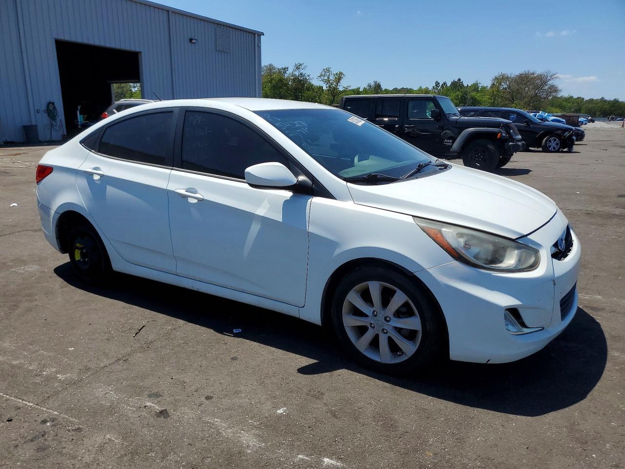 2013 HYUNDAI ACCENT