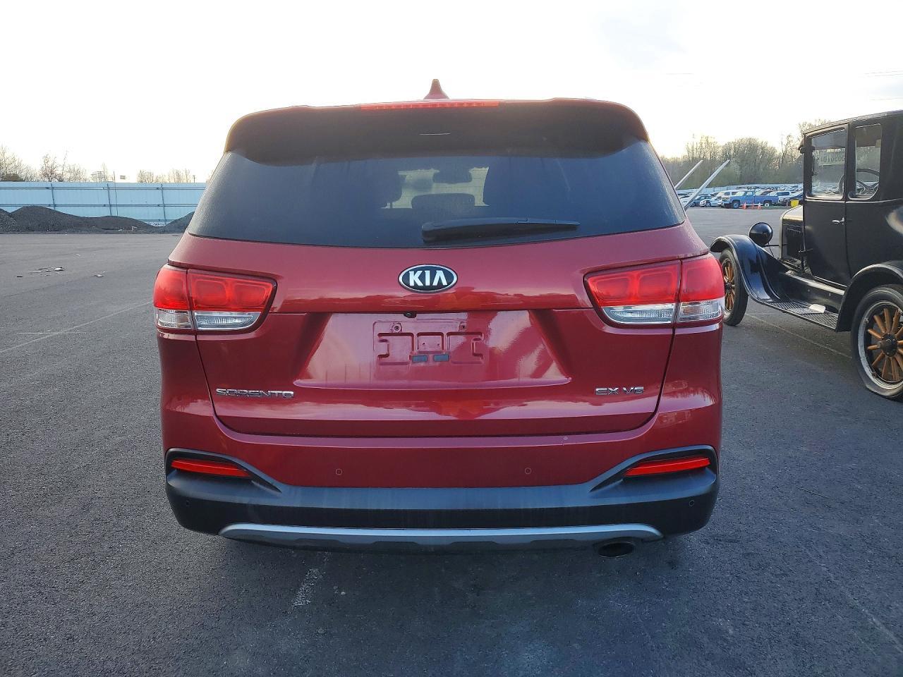 2016 KIA SORENTO