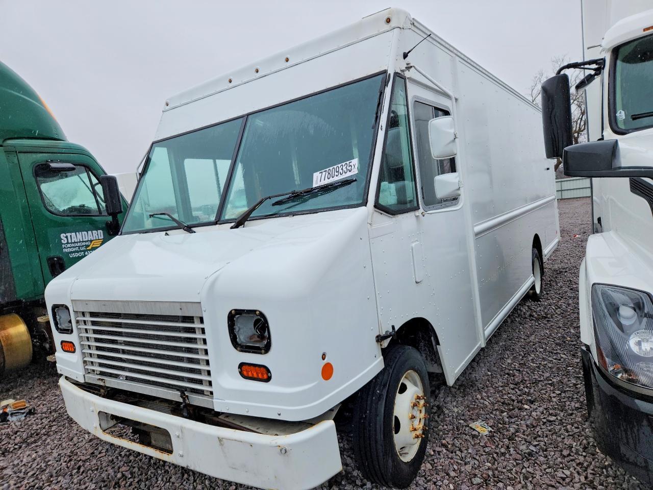 2015 FORD F59