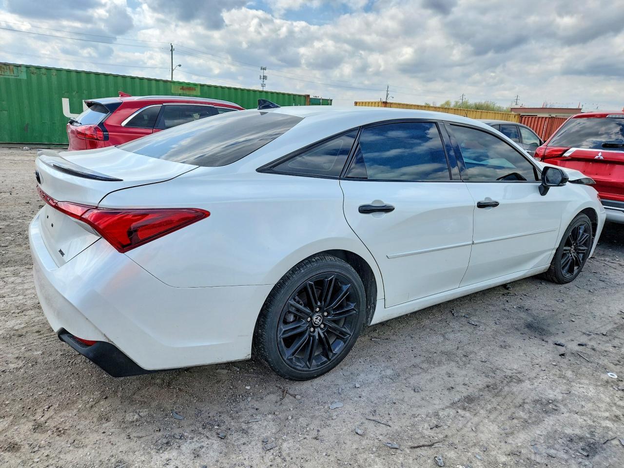 2022 TOYOTA Avalon