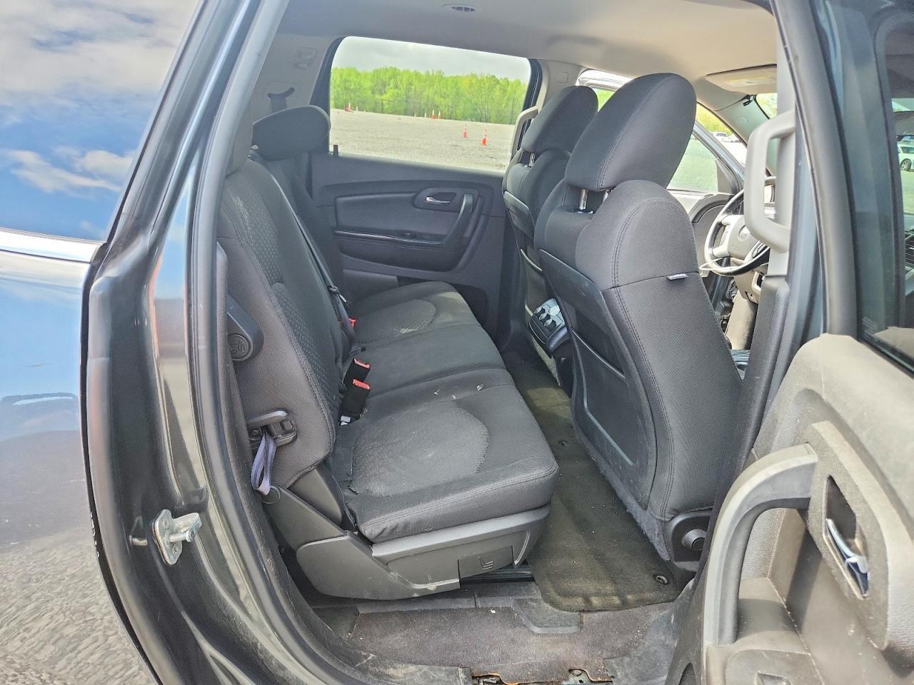 2011 CHEVROLET TRAVERSE