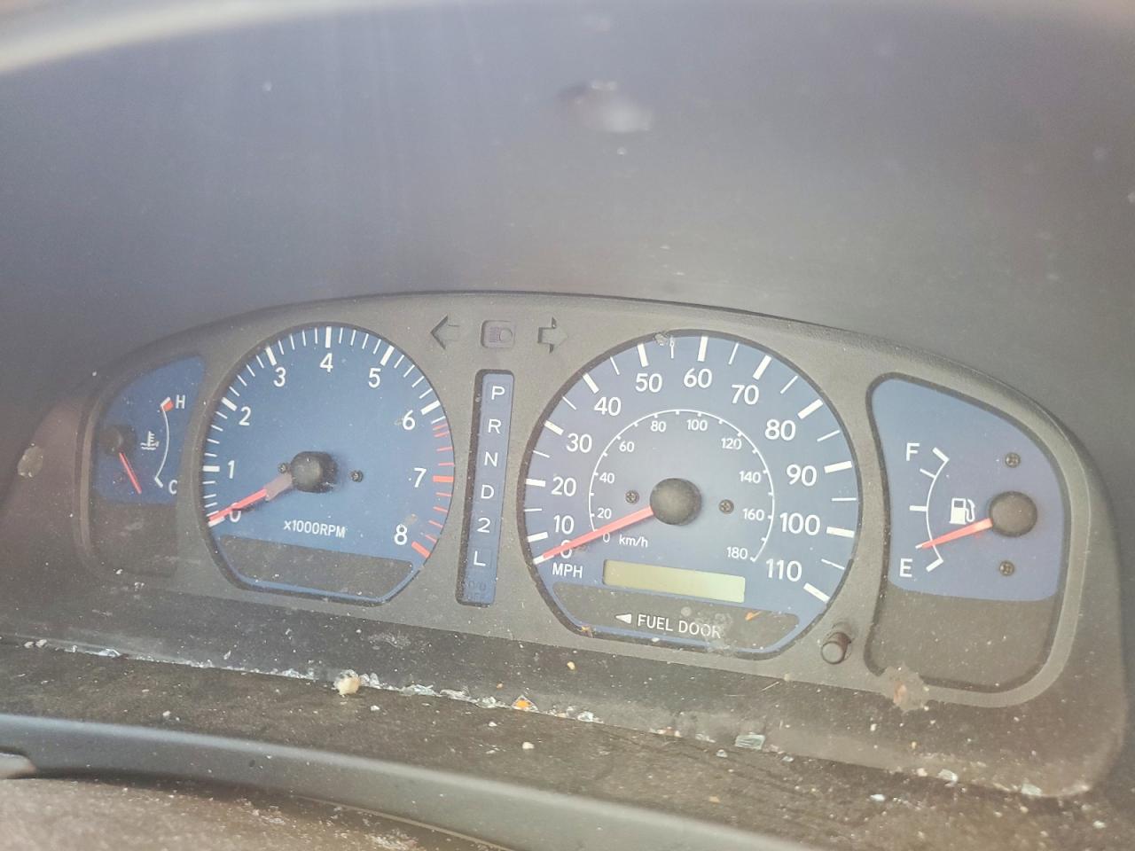 2002 TOYOTA SIENNA