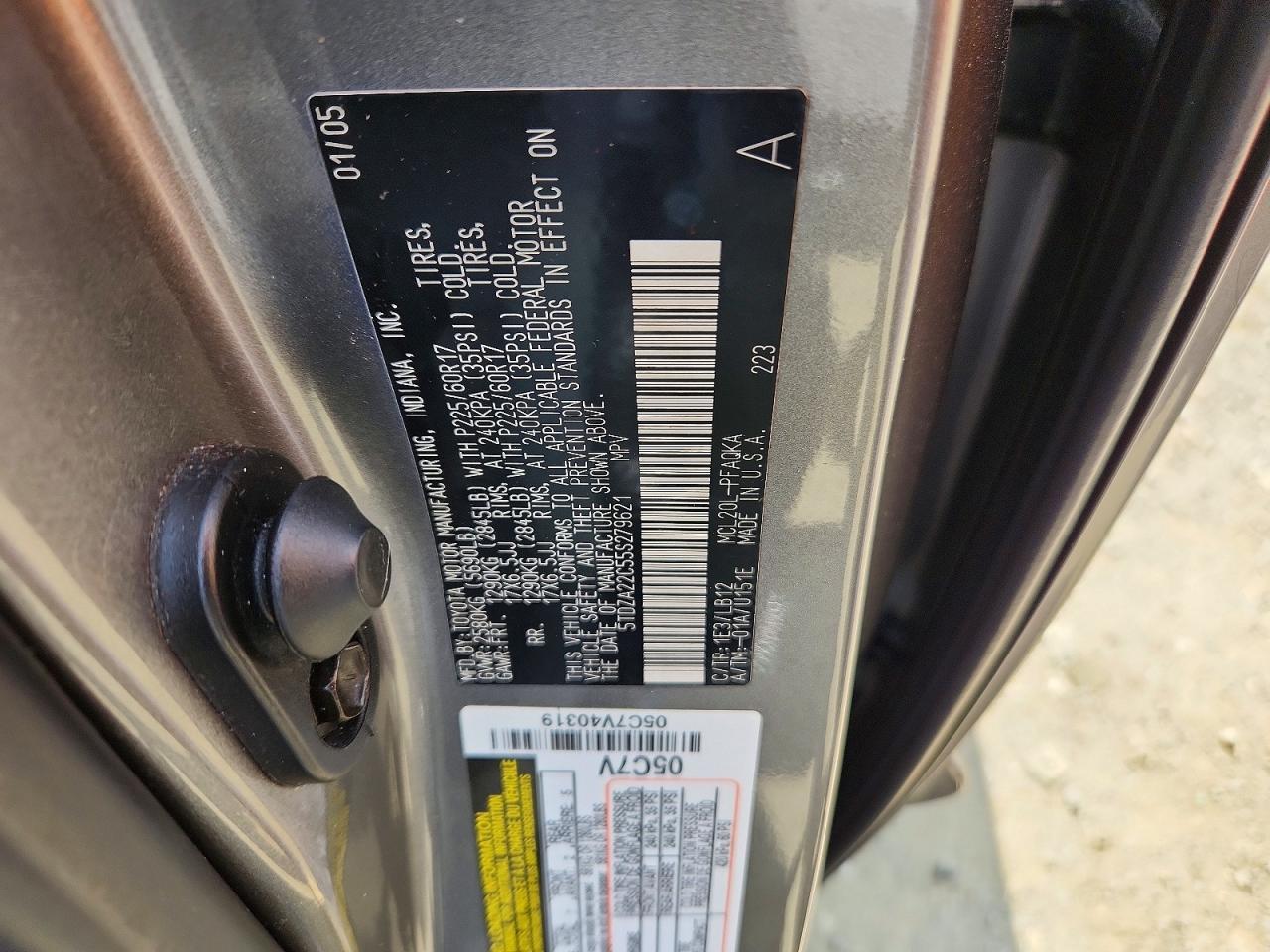 2005 TOYOTA SIENNA