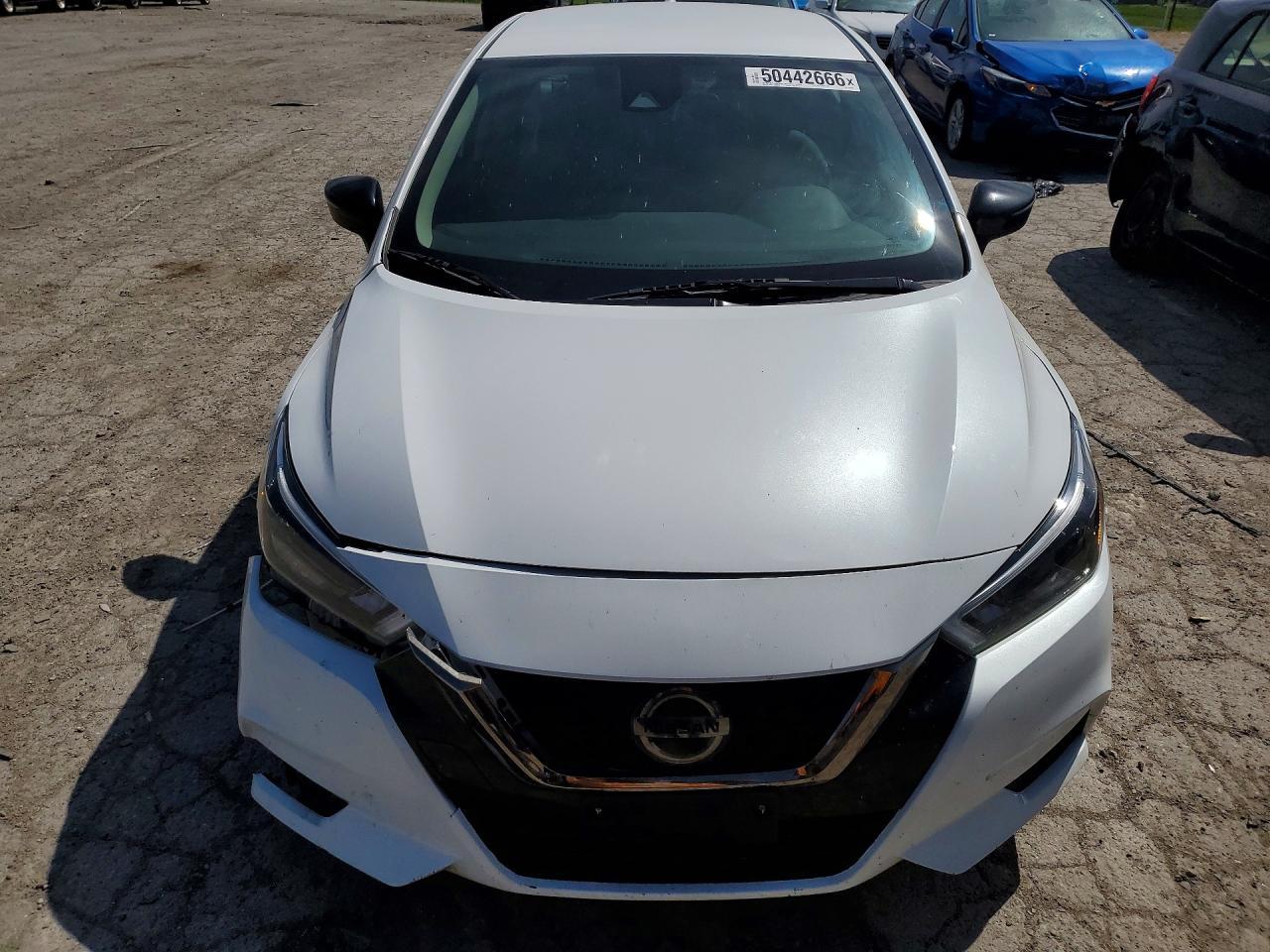 2020 NISSAN VERSA