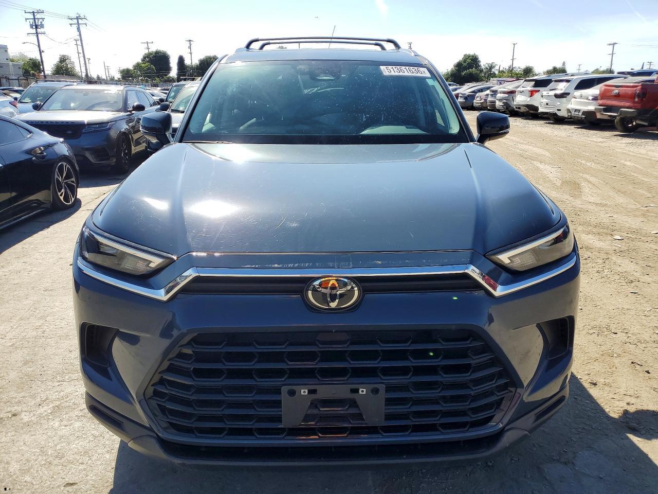 2024 TOYOTA HIGHLANDER