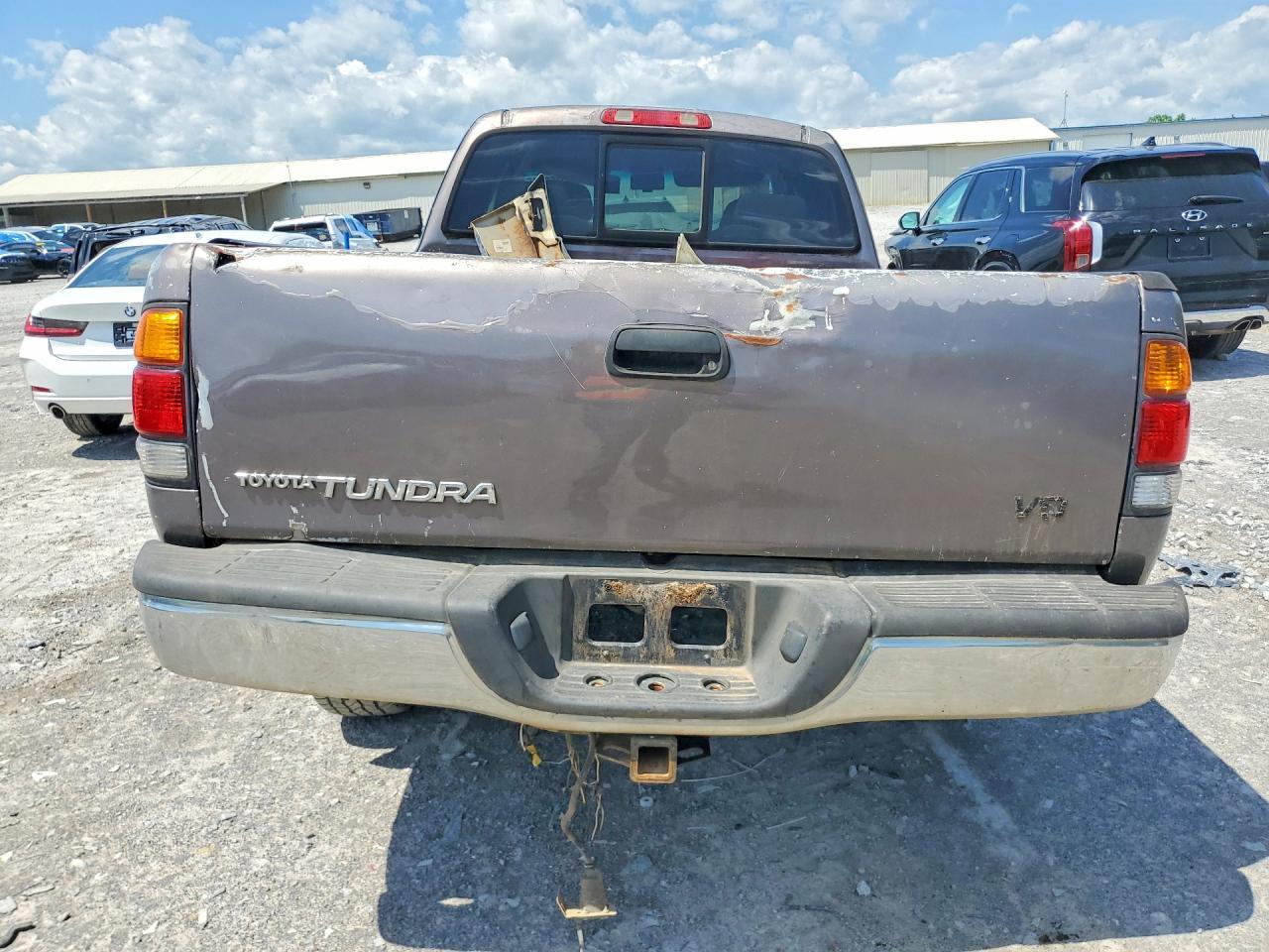 2000 TOYOTA TUNDRA