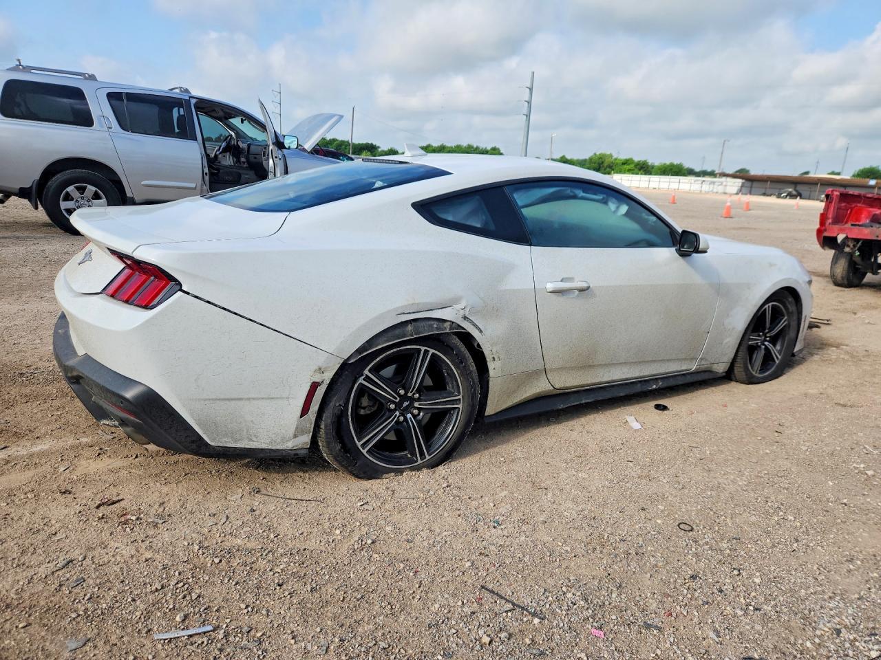 2024 FORD MUSTANG