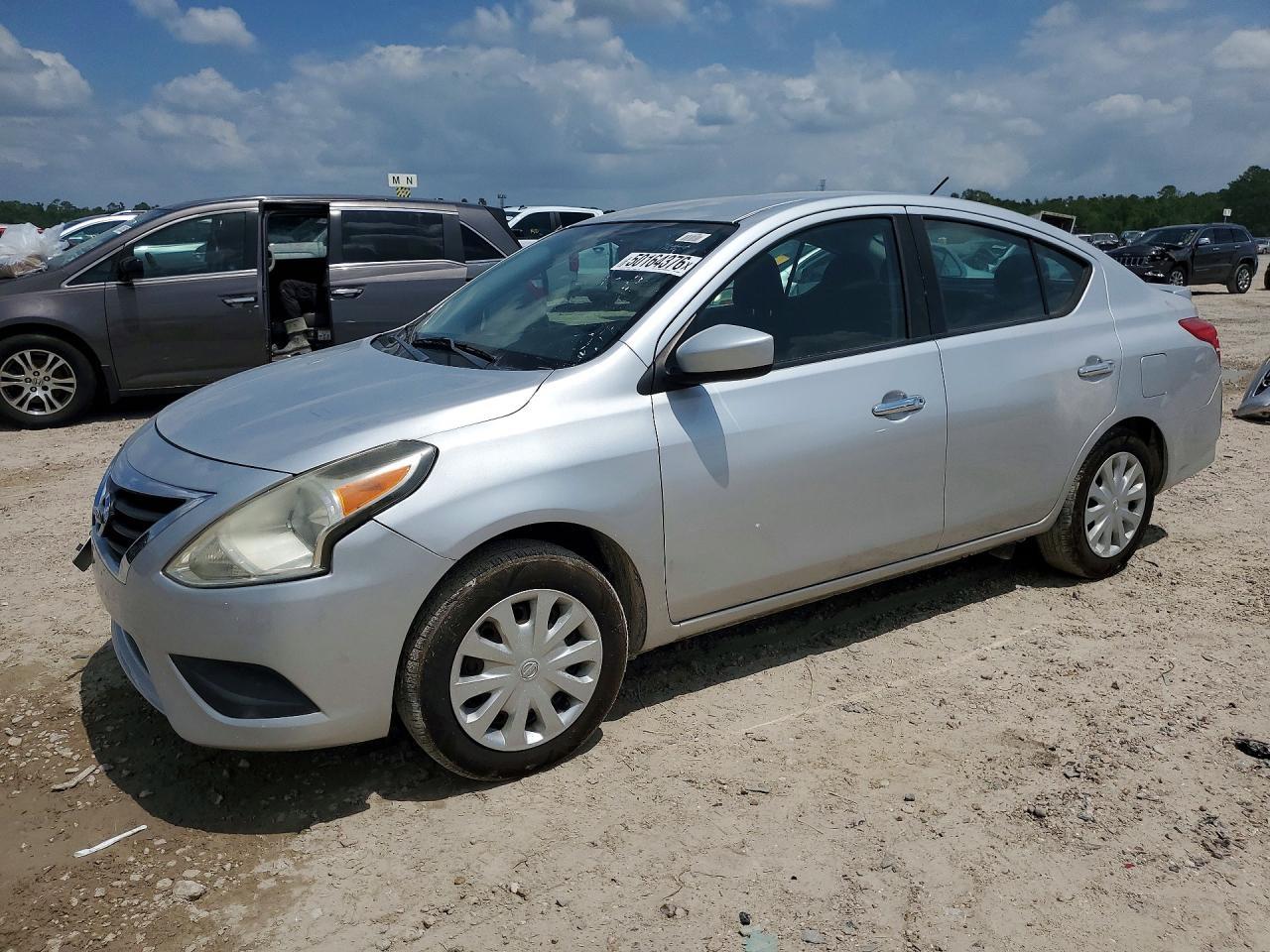 2018 NISSAN VERSA