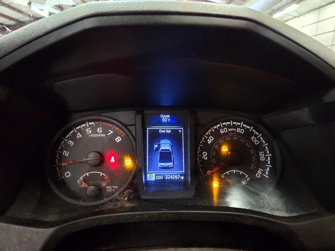 2018 TOYOTA TACOMA