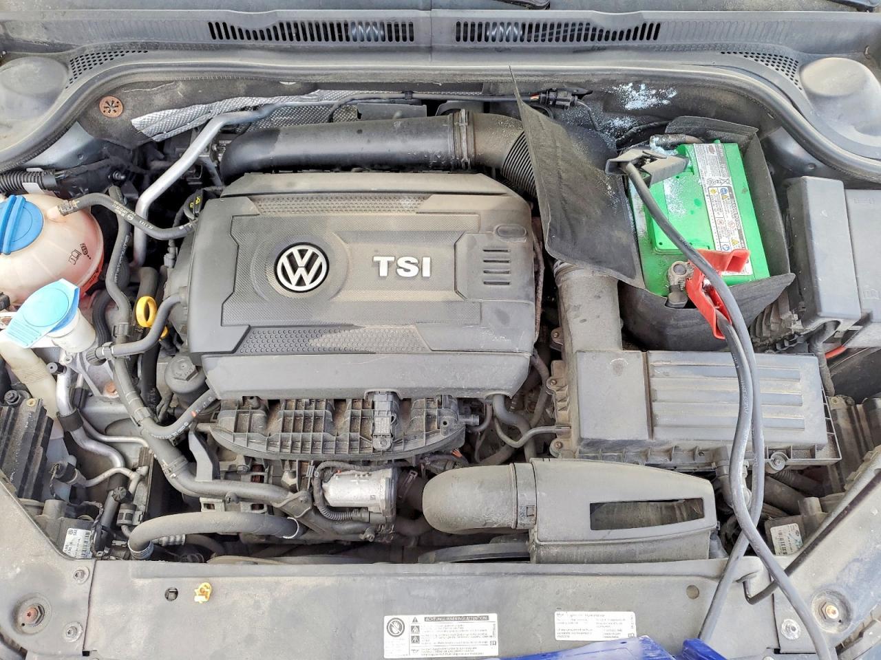 2015 VOLKSWAGEN JETTA