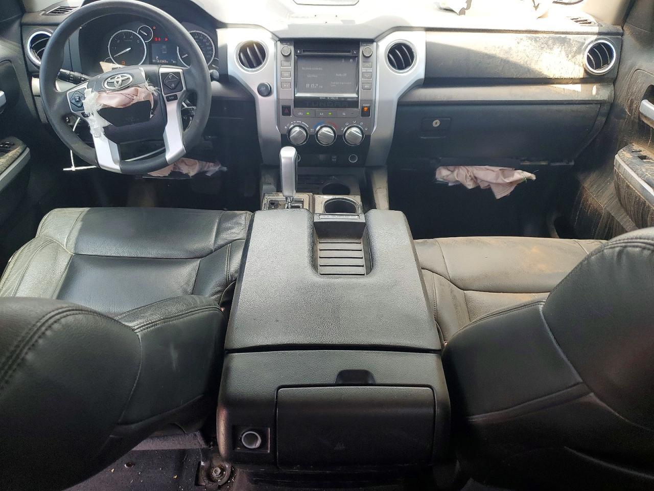 2016 TOYOTA TUNDRA