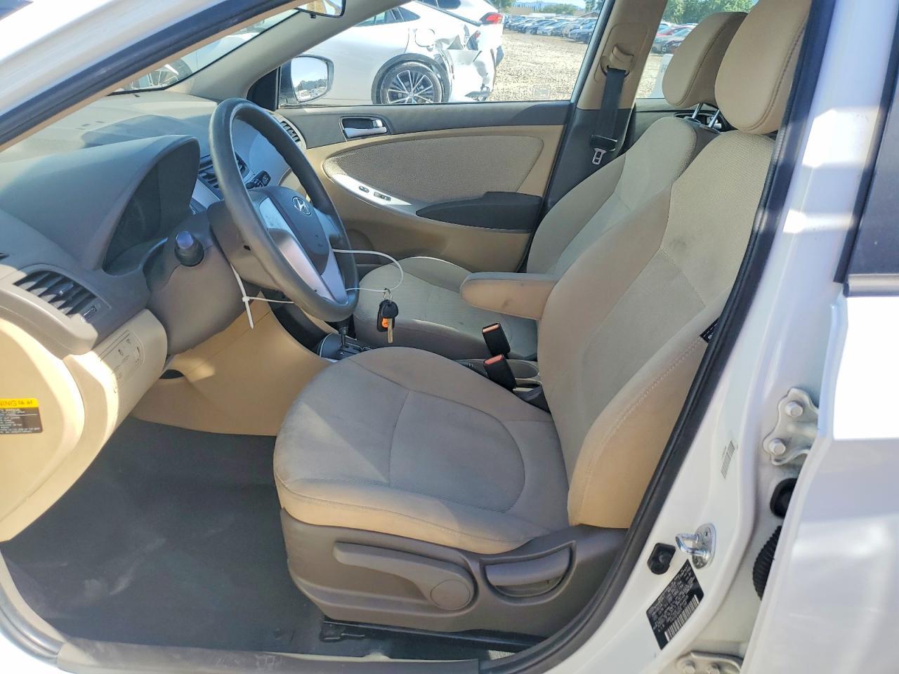 2014 HYUNDAI ACCENT