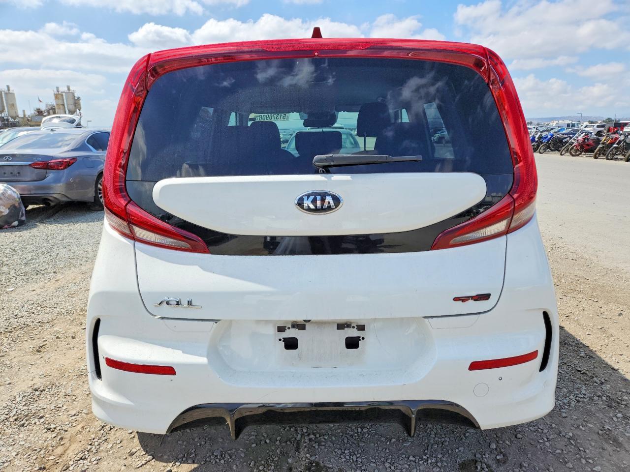 2020 KIA SOUL