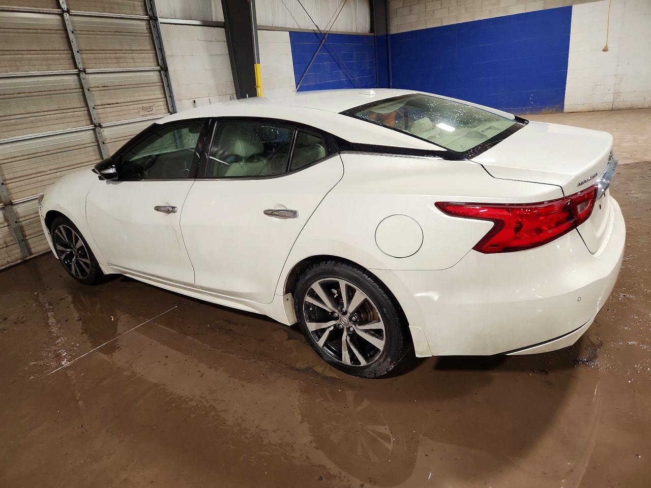 2018 NISSAN Maxima