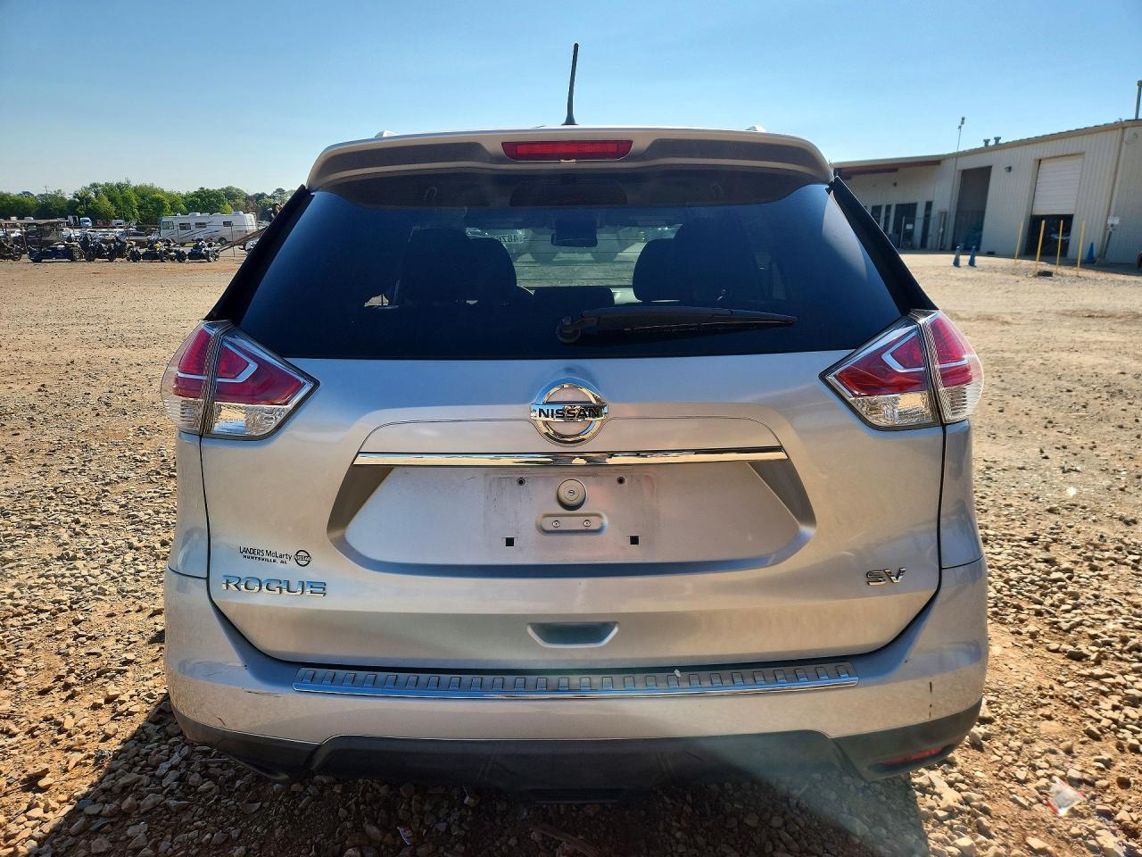 2016 NISSAN ROGUE