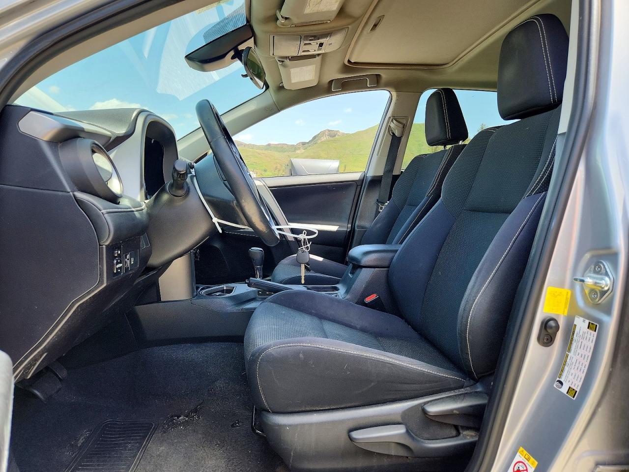 2017 TOYOTA RAV4