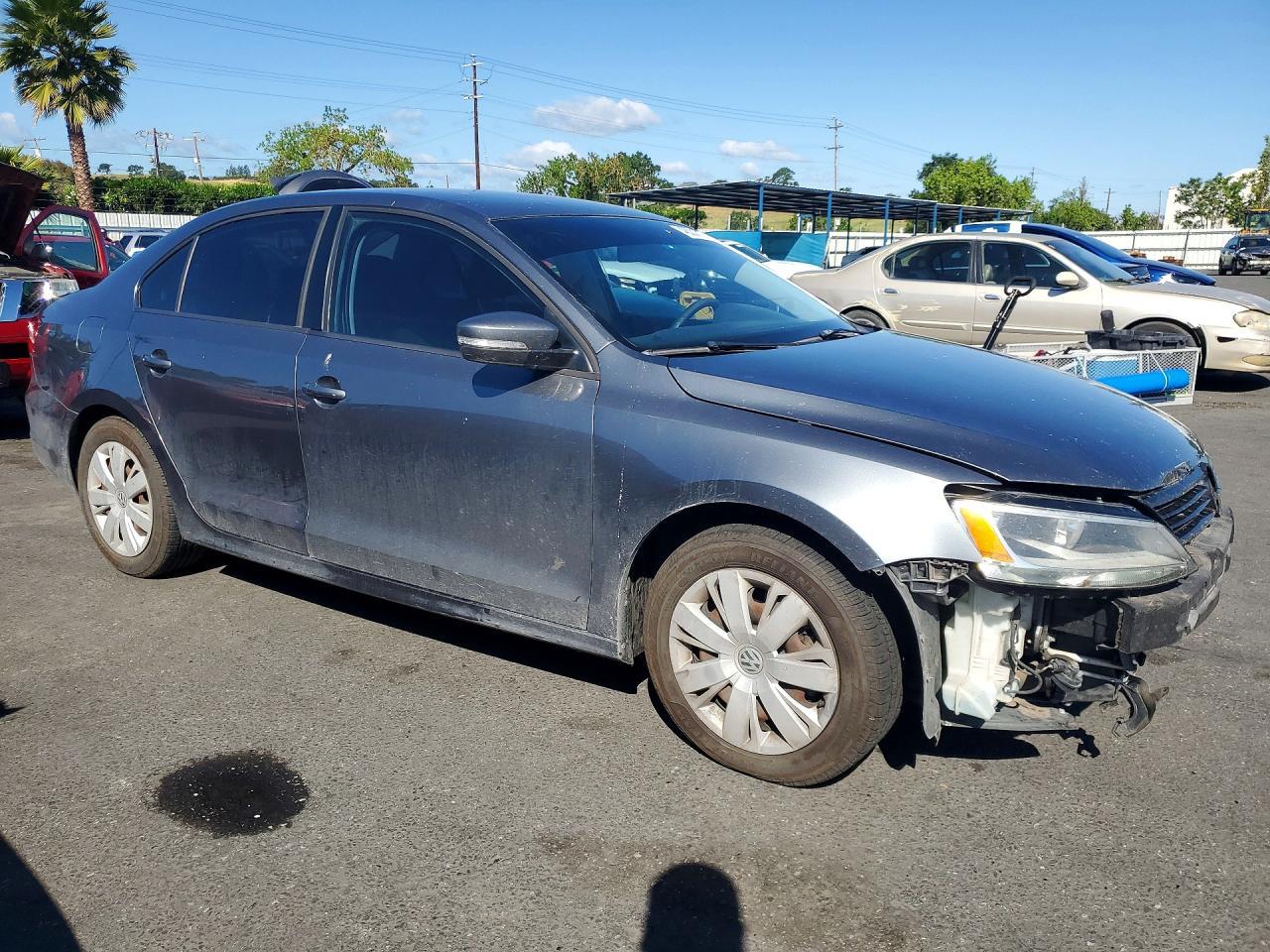 2014 VOLKSWAGEN JETTA