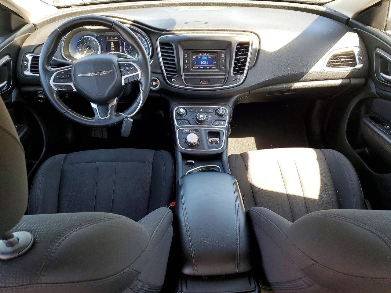 2015 CHRYSLER 200