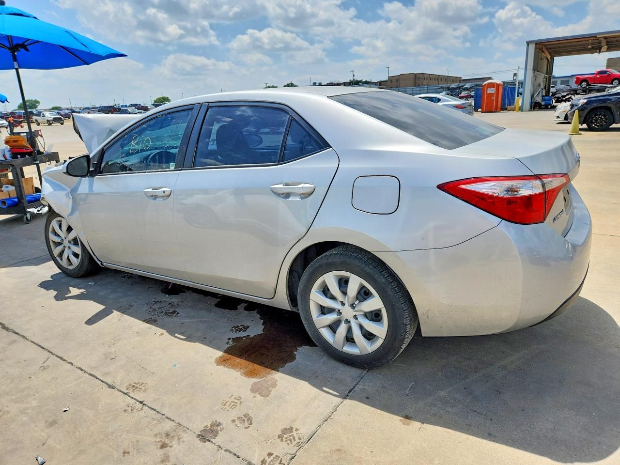 2016 TOYOTA COROLLA