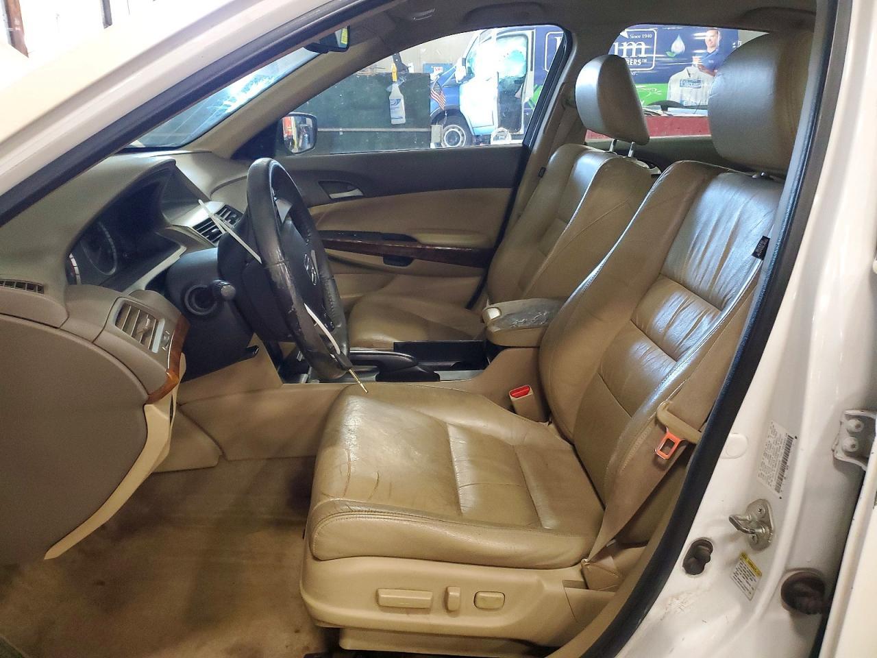 2010 HONDA ACCORD