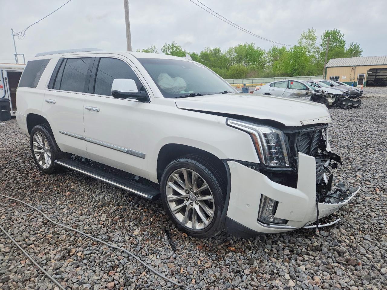2017 CADILLAC ESCALADE