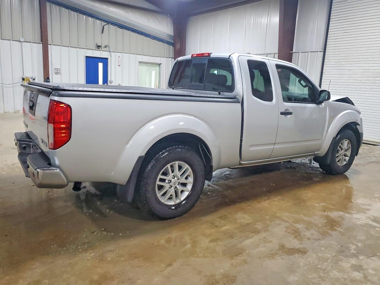 2016 NISSAN Frontier