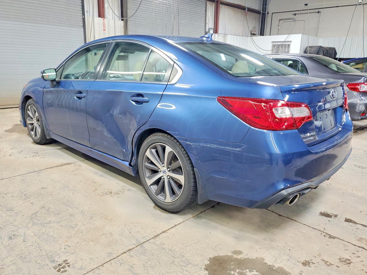 2019 SUBARU Legacy