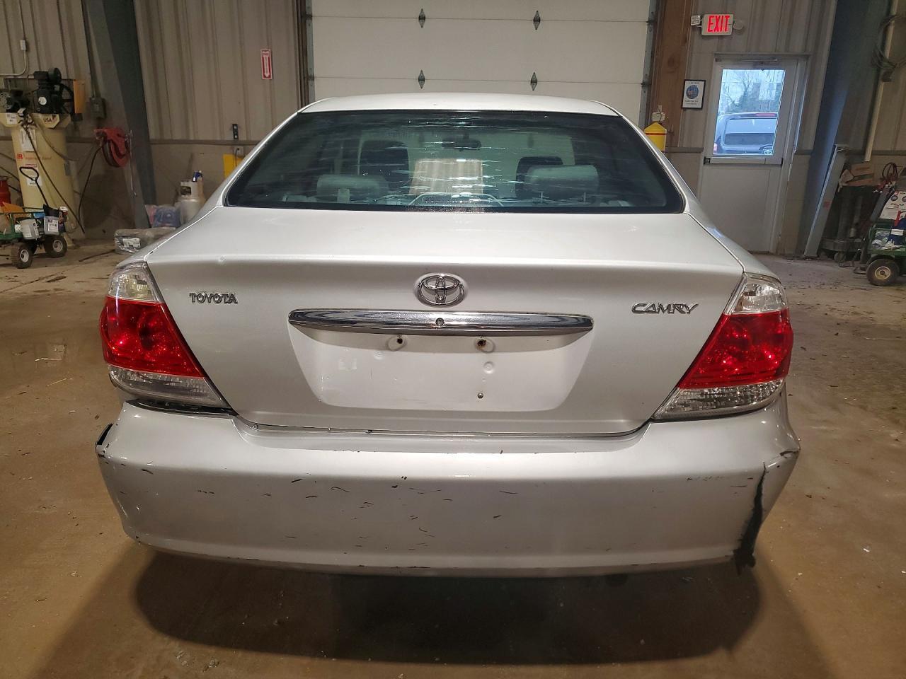 2005 TOYOTA CAMRY