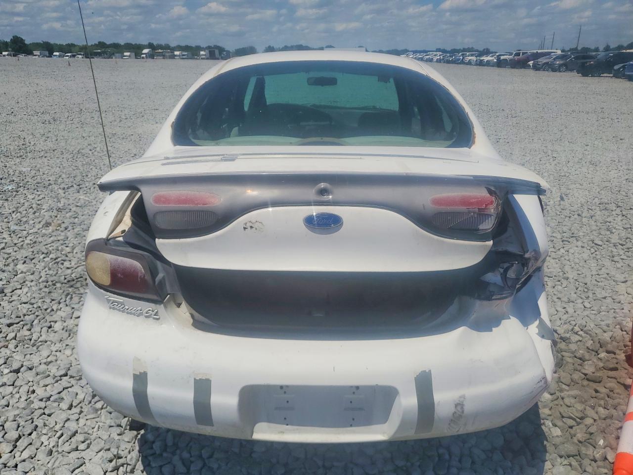 1996 FORD Taurus
