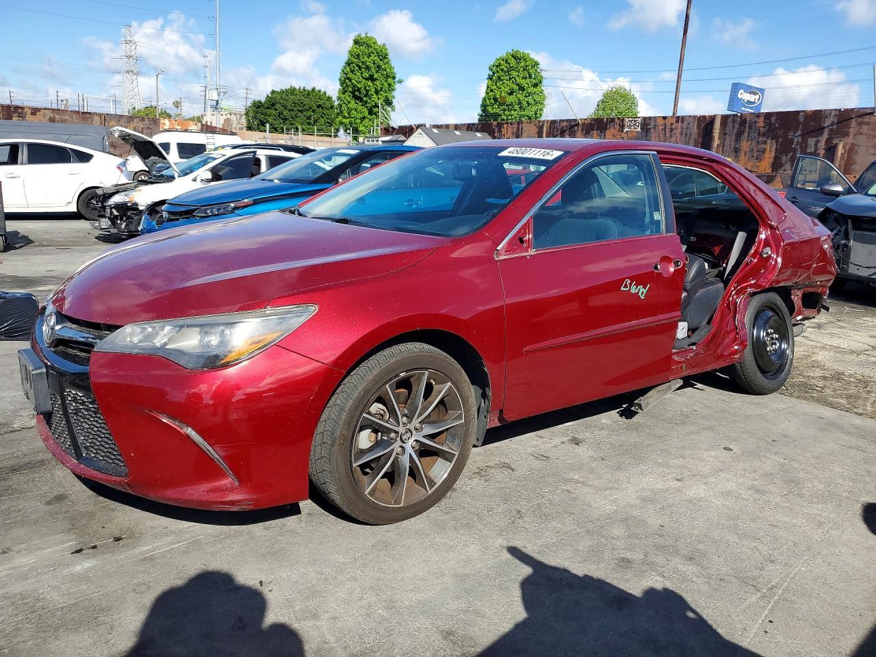 2017 TOYOTA CAMRY