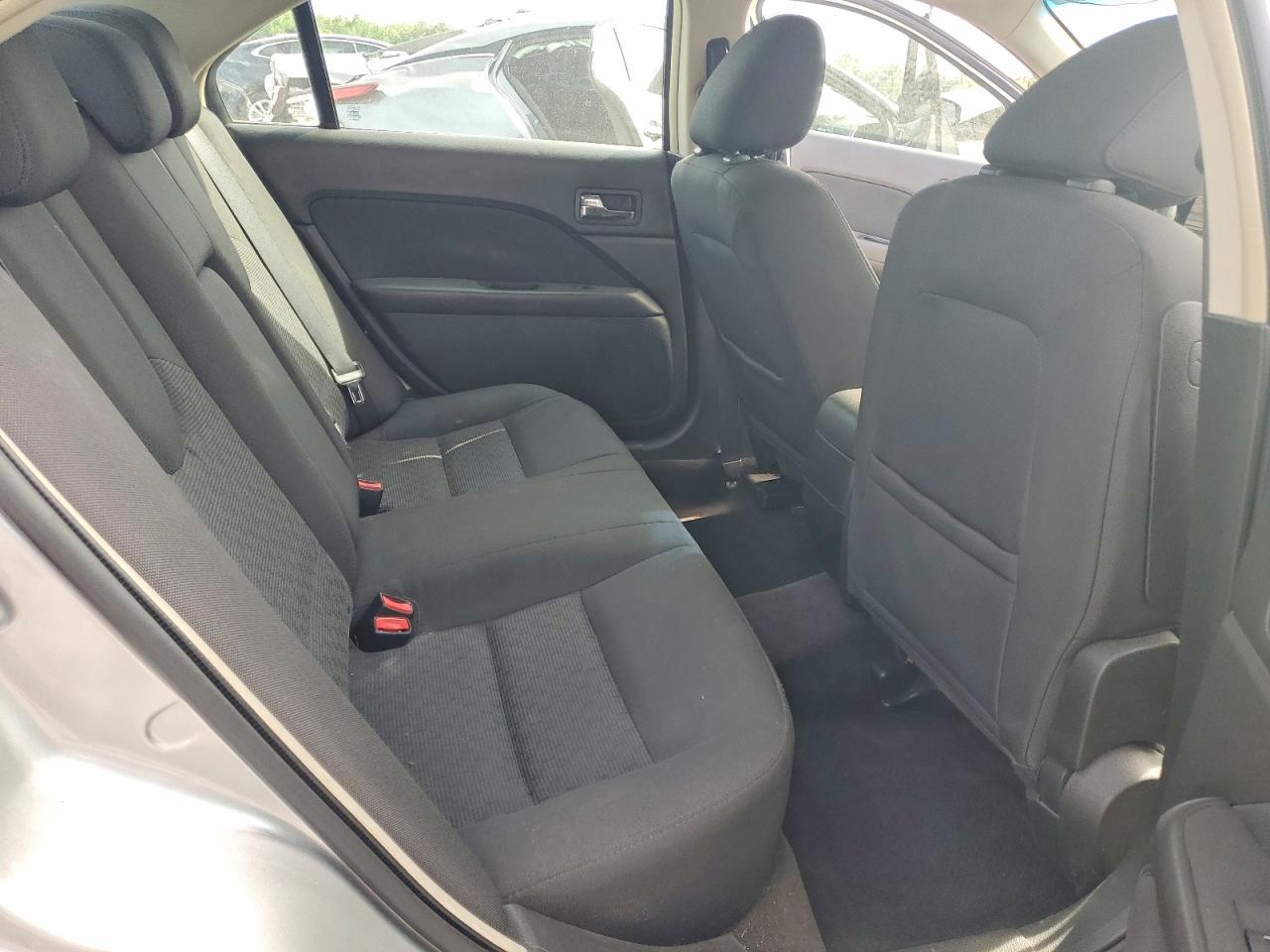 2010 FORD FUSION