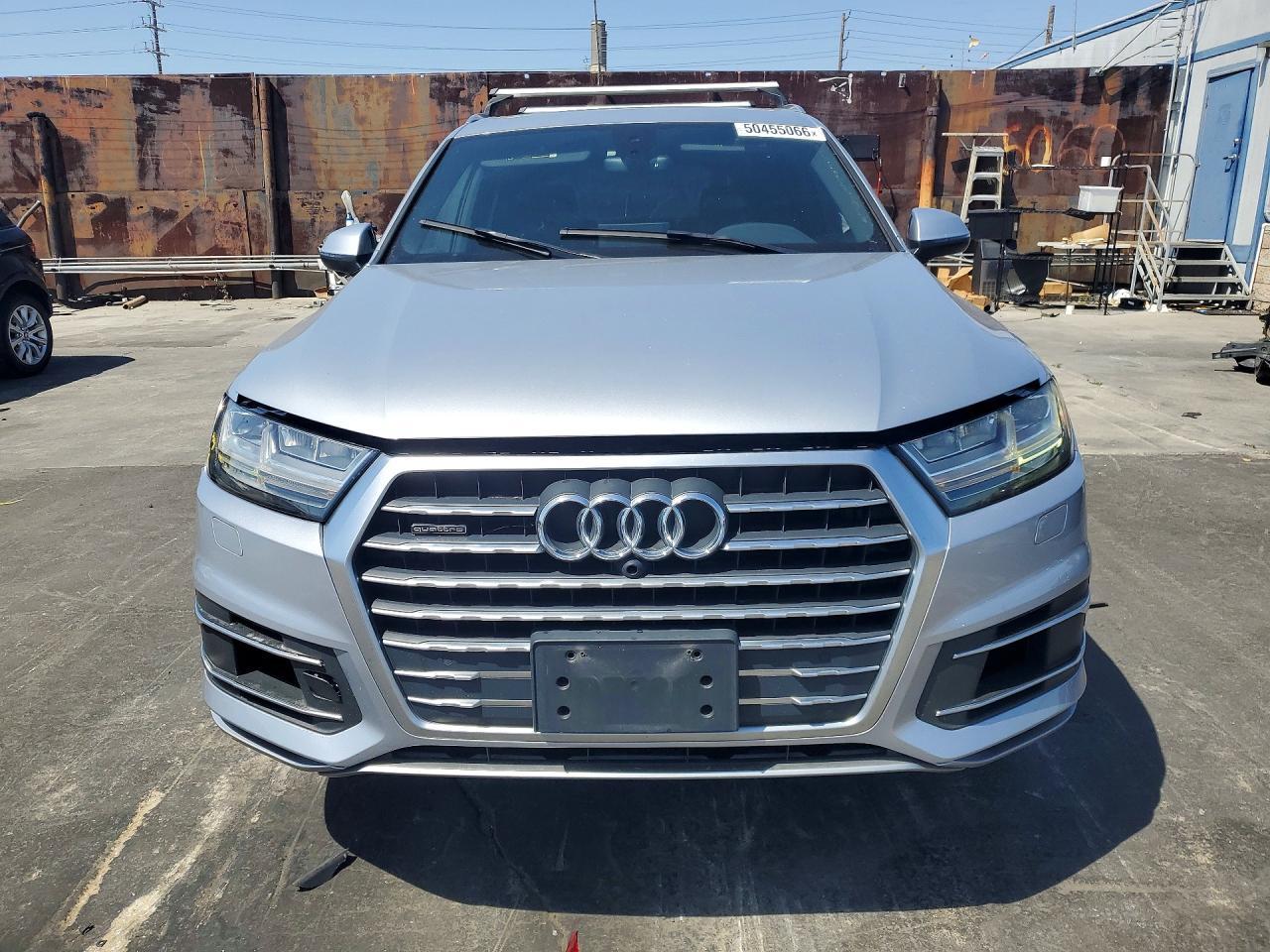 2017 AUDI Q7
