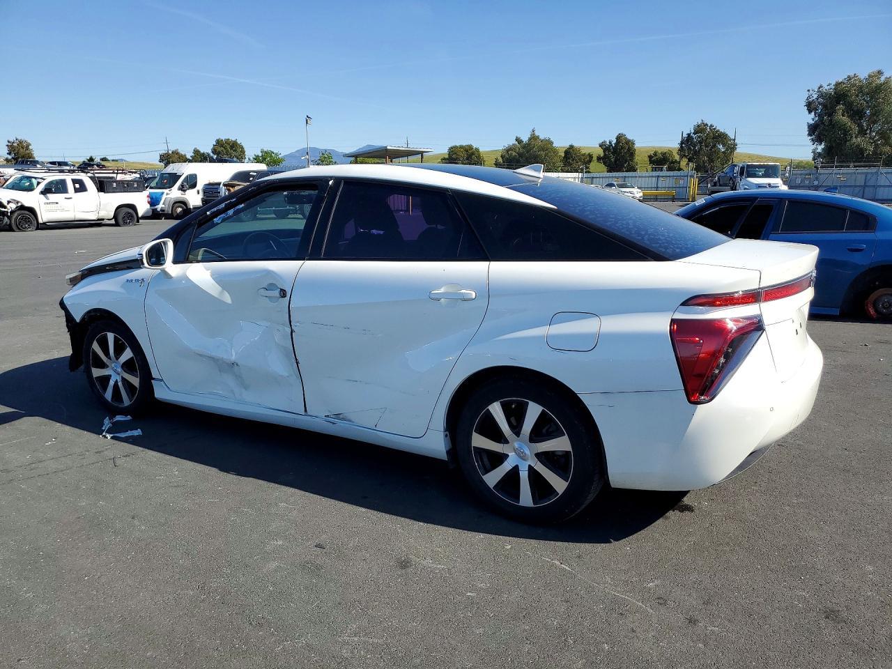 2016 TOYOTA Mirai