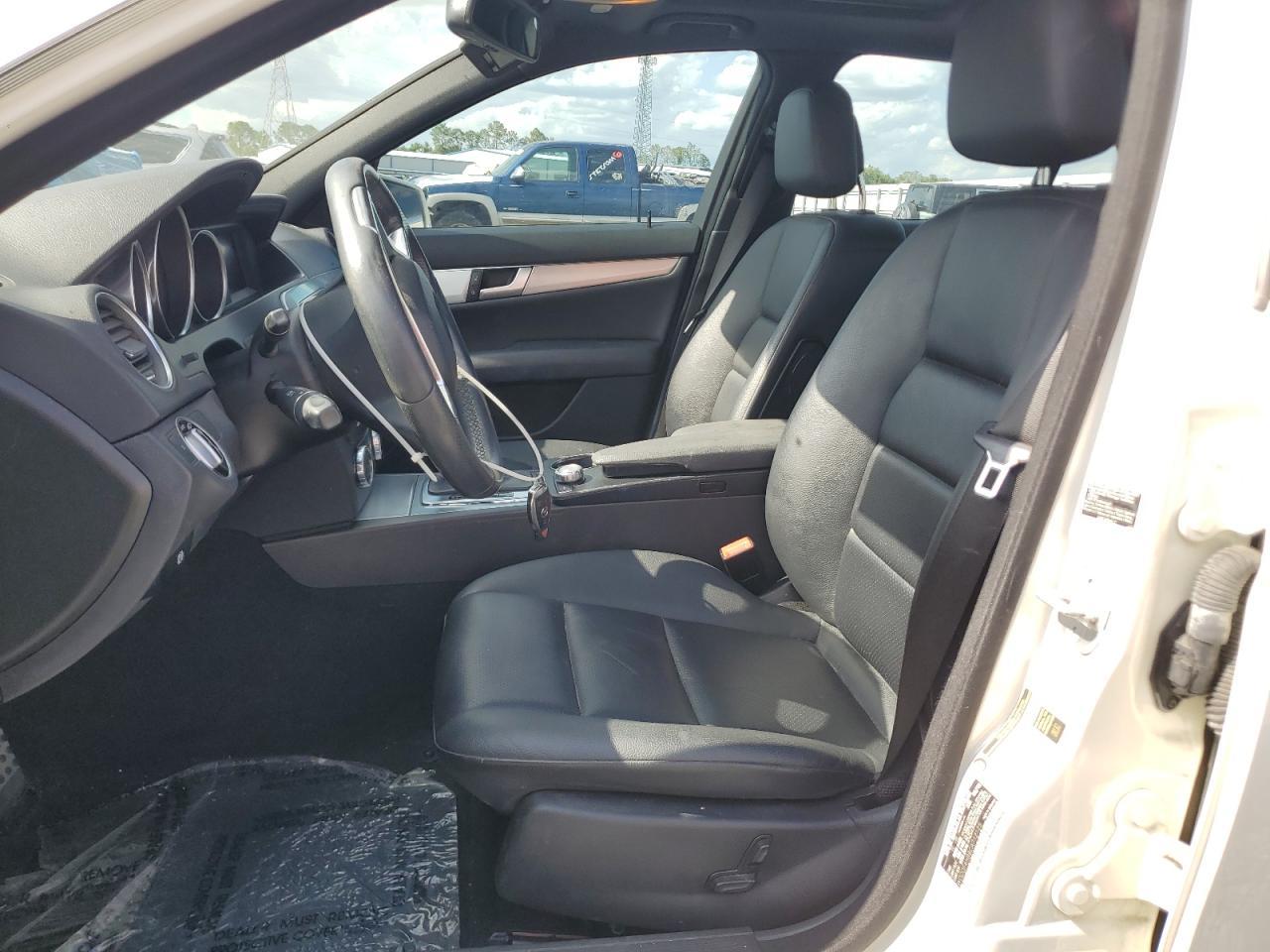2012 MERCEDES-BENZ C-CLASS