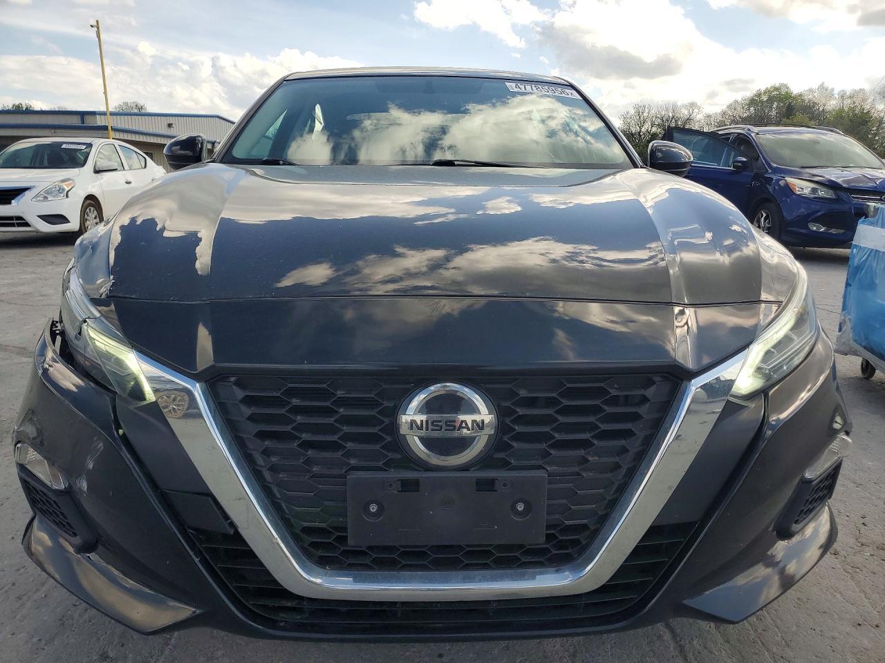 2019 NISSAN ALTIMA