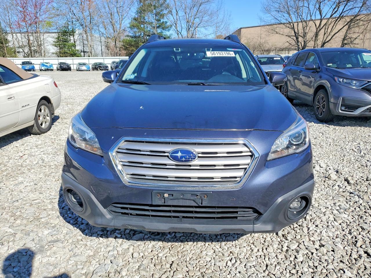 2015 SUBARU Outback