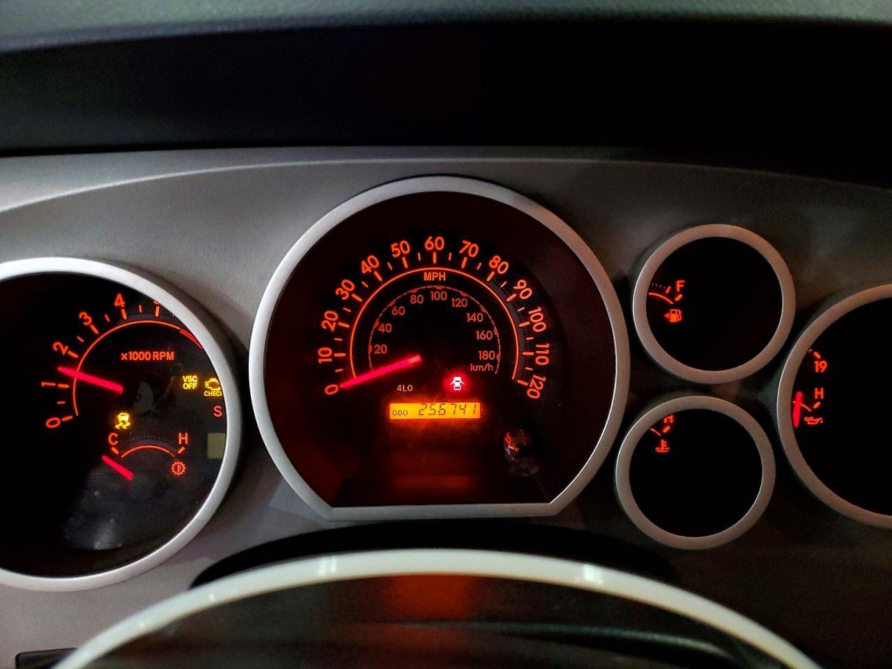 2008 TOYOTA TUNDRA