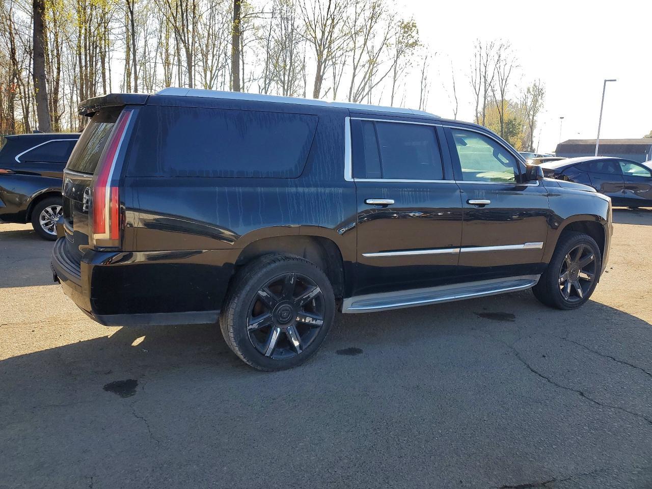 2015 CADILLAC Escalade ESV