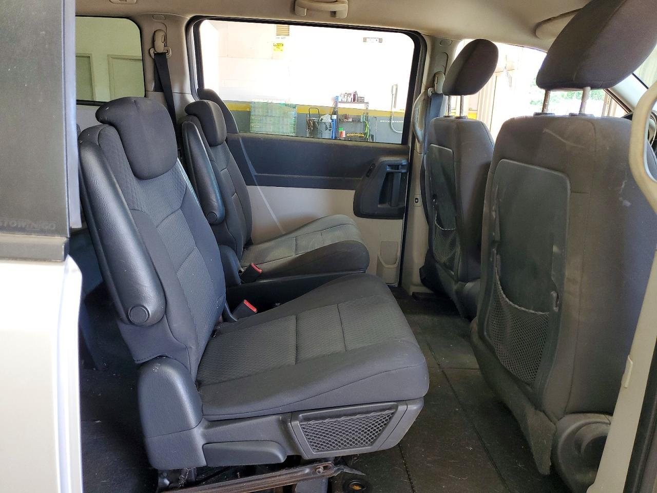 2010 DODGE GRAND CARAVAN