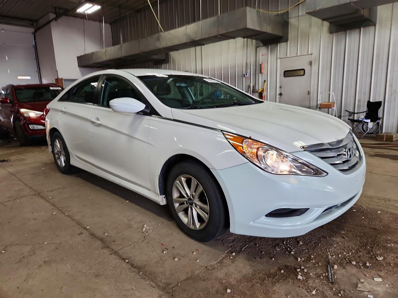 2014 HYUNDAI SONATA