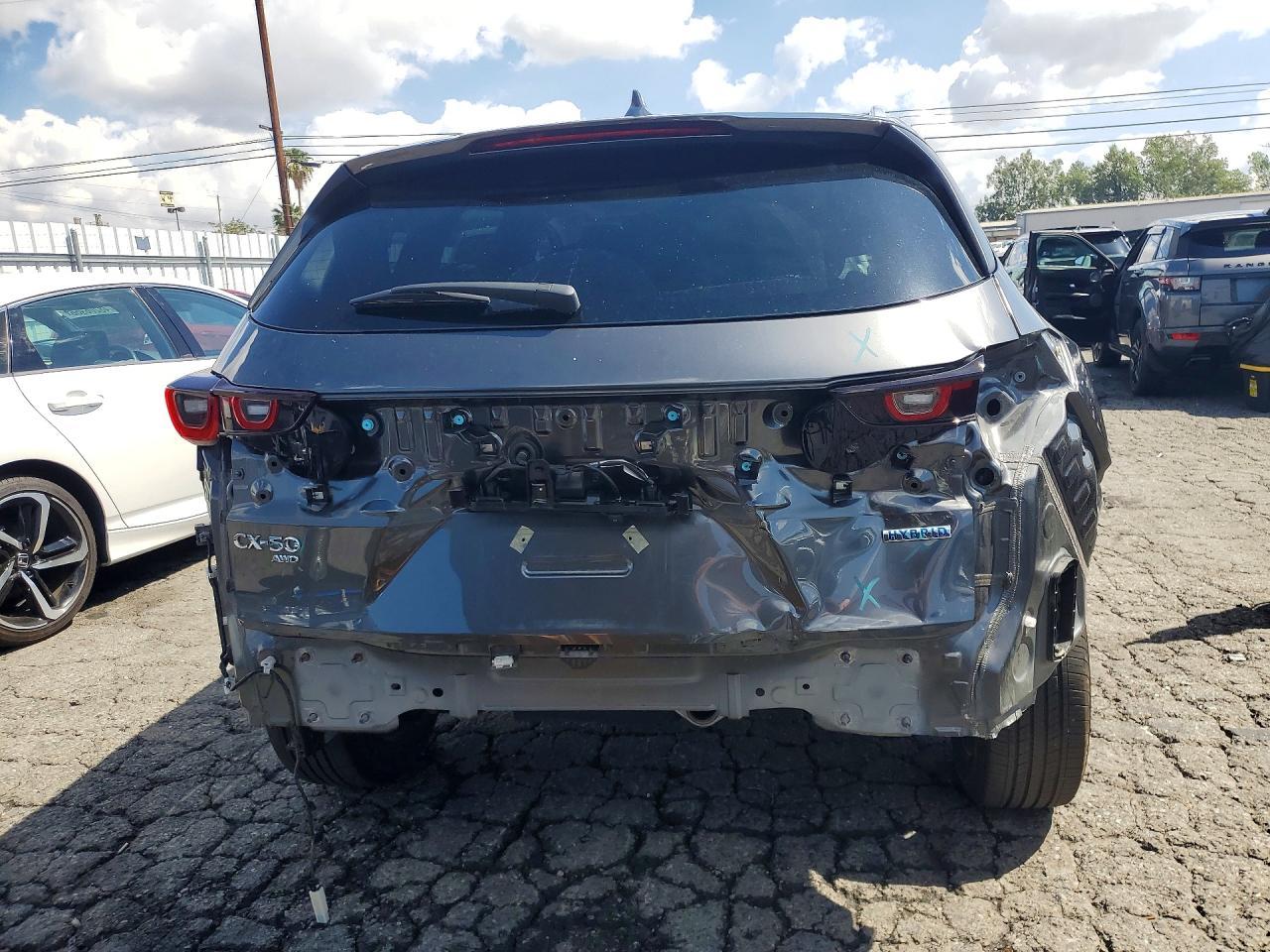 2025 MAZDA CX-50