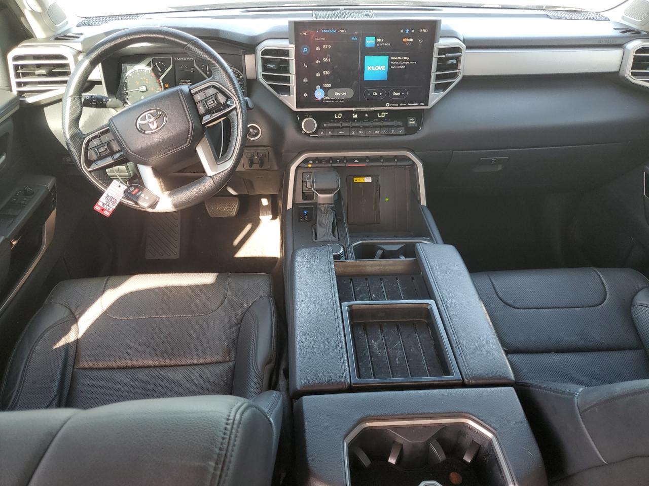 2022 TOYOTA TUNDRA