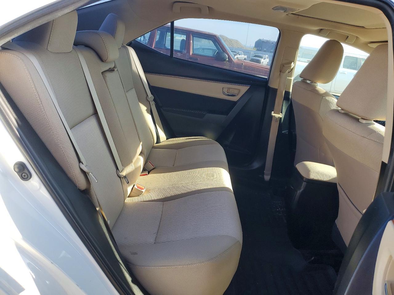 2015 TOYOTA COROLLA