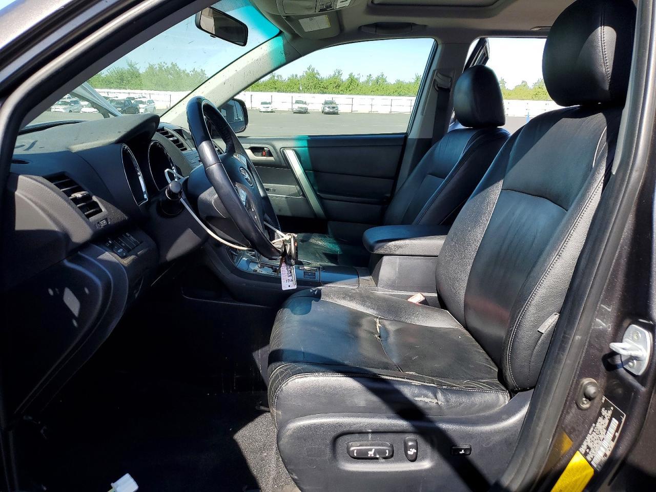 2009 TOYOTA HIGHLANDER