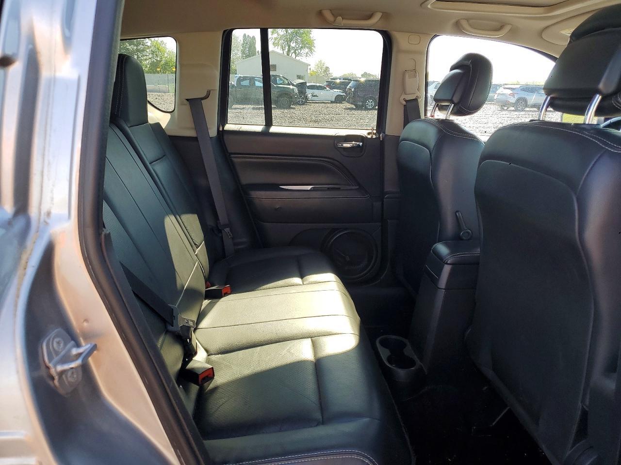 2015 JEEP Compass