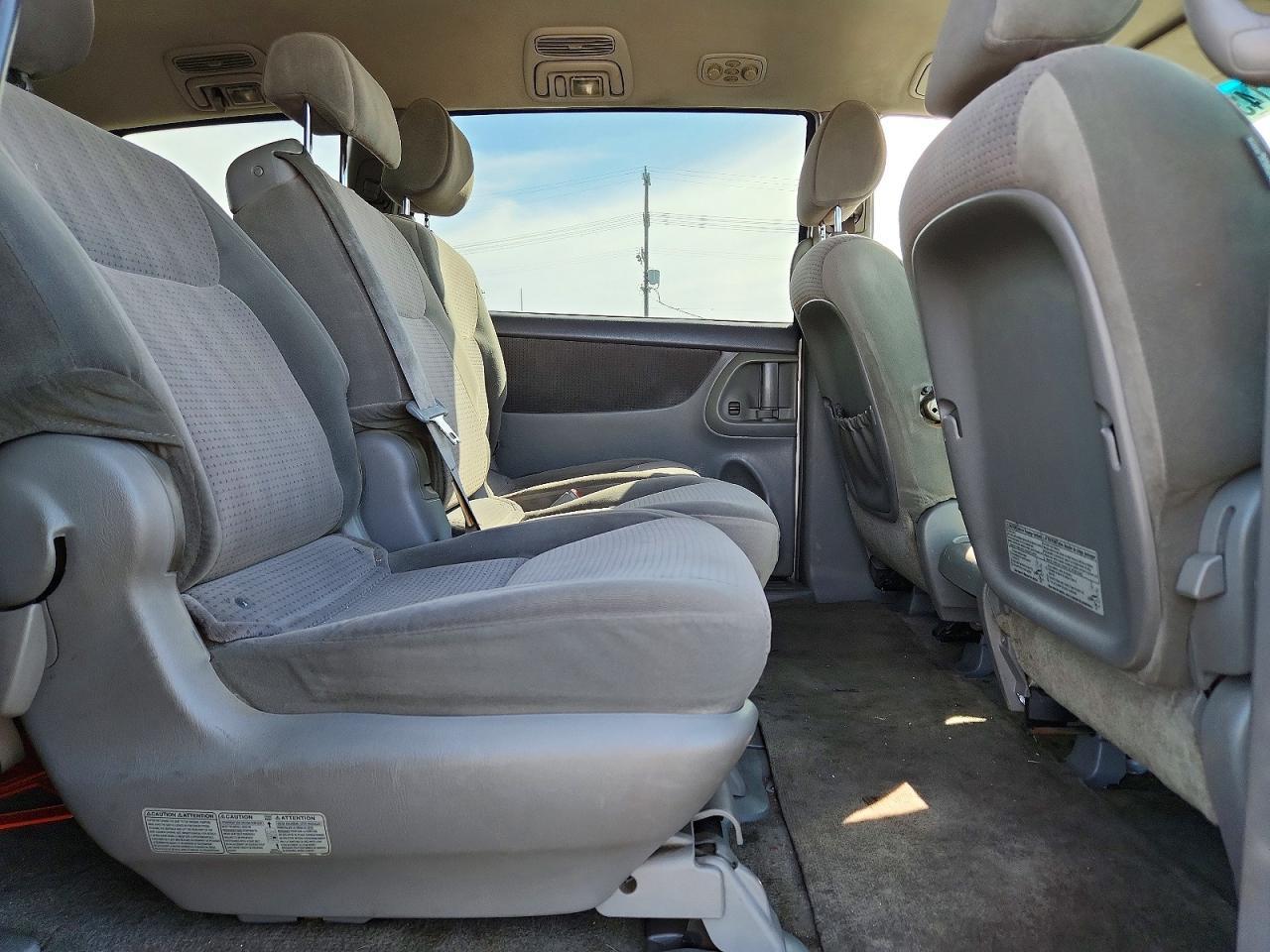 2006 TOYOTA SIENNA