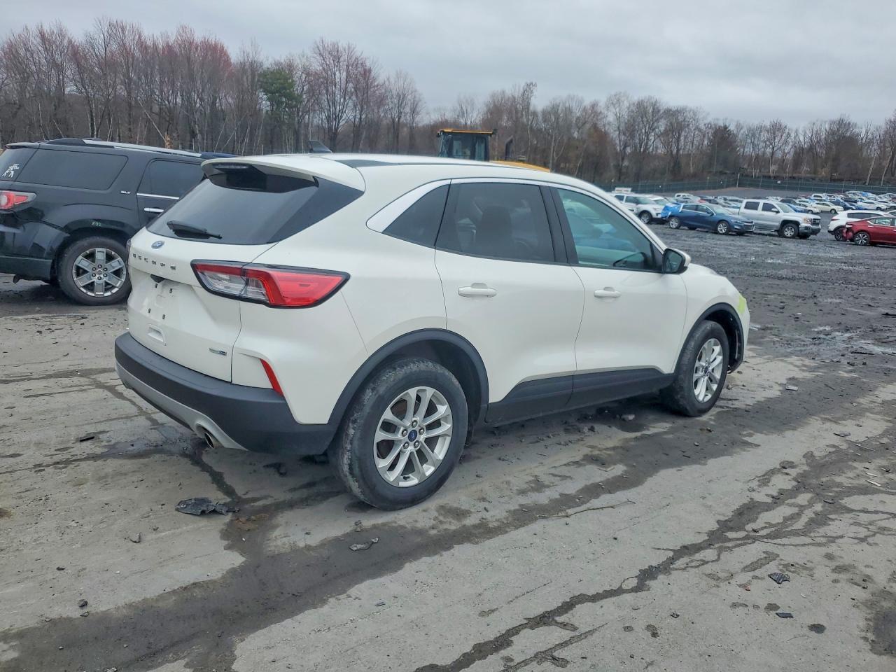 2020 FORD ESCAPE
