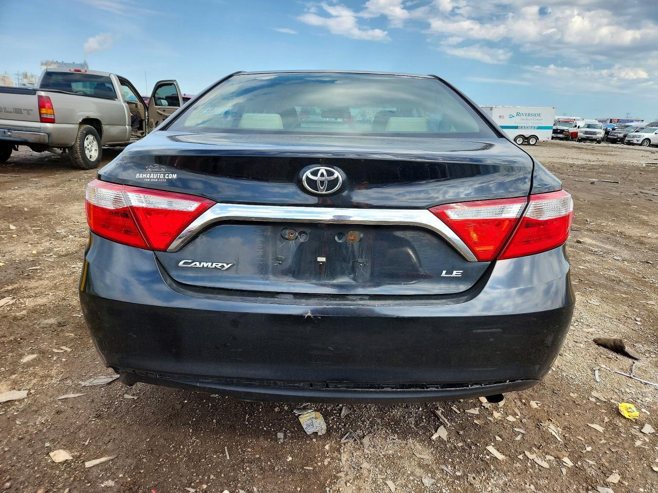 2015 TOYOTA CAMRY
