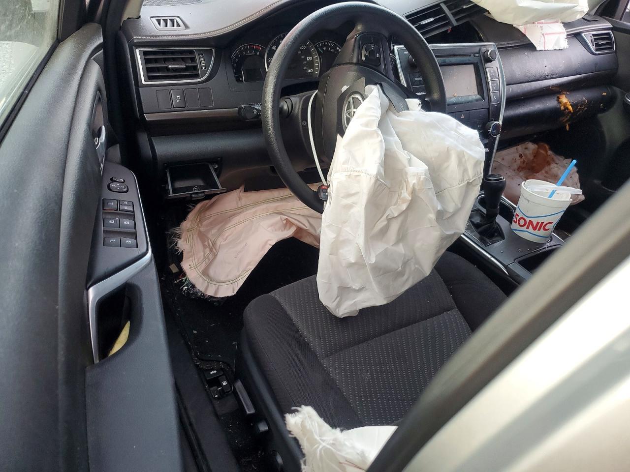2015 TOYOTA CAMRY